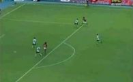 
	VIDEO! Ronaldinho a repetat cel mai tare dribling de pe planeta! Iti era dor de Elastico? Cum a umilit echipa care il vrea pe Mutu din vara
