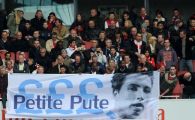
	SUPER FOTO! Cei de la Arsenal nu l-au uitat pe Nasri: "Este o t**** mica!" Ce TEAPA si-a luat Balotelli la meciul in care trebuia eliminat de 3 ori:
