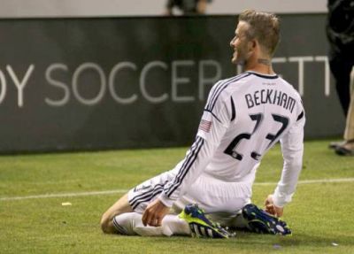 VIDEO BE-STI-AL! Beckham, gol senzational in SUA! Sutul care l-a facut sa planga pe portar!
VIDEO BE-STI-AL! Beckham, gol senzational in SUA! Sutul care l-a facut sa planga pe portar!