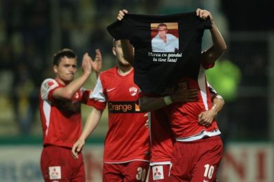 Bonetti a transferat un atacant pe care Borcea vrea 10 milioane de euro! Alexe, renascut sunt comanda italianului! Arma secreta a lui Dinamo pentru titlu: Bonetti a transferat un atacant pe care Borcea vrea 10 milioane de euro! Alexe, renascut sunt comanda italianului! Arma secreta a lui Dinamo pentru titlu: