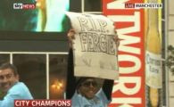 FOTO Imaginea ANULUI in Anglia! Tevez anunta MOARTEA lui Ferguson! Imagini de la parada lui Pantilimon din Manchester!