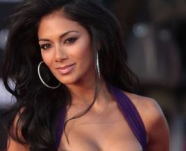 Fabuloasa aparitie care a "rapit" toata atentia pe covorul rosu: Nicole Scherzinger, dovada suprema de sex-appeal cu bun gust
Fabuloasa aparitie care a "rapit" toata atentia pe covorul rosu: Nicole Scherzinger, dovada suprema de sex-appeal cu bun gust