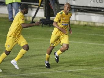 
	Au mai ramas PATRU finale in Liga I! Porumboiu e convins ca ia titlul: &quot;Steaua se bate la locul 2 cu CFR!&quot; Ce veste asteapta de la TAS:
