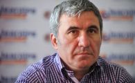 
	Hagi: "Sportivii trebuie sa se gandeasca la ce vor face dupa ce se lasa!" De ce si-a distrus cariera Mitea:
