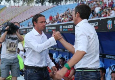 ADIO TIKI TAKA Barcelona! MM a impus alt model in Ghencea! De la ce antrenor ia Reghecampf lectii: ADIO TIKI TAKA Barcelona! MM a impus alt model in Ghencea! De la ce antrenor ia Reghecampf lectii: