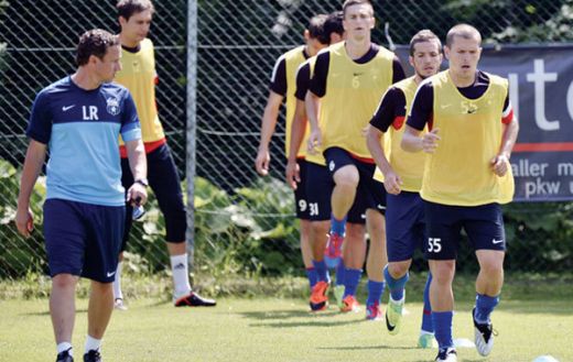 
	Derby pe muchie de cutit! Vaslui si Steaua arunca in aer Liga I! Care e atuul Stelei si unde sufera cel mai mult echipa lui Reghe:
