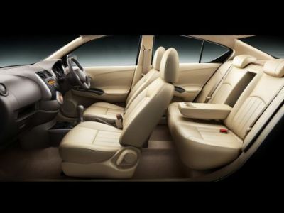 Daca asta e noul Logan, Dacia da LOVITURA! Logan 2 cu piele, Smart Key si buton de pornire? Vezi IMAGINI in premiera:
Daca asta e noul Logan, Dacia da LOVITURA! Logan 2 cu piele, Smart Key si buton de pornire? Vezi IMAGINI in premiera:
