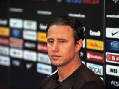 "Le e RUSINE pentru ce s-a intamplat!" Avertismentul lui Reghe pentru Nikolici si Gabi Matei! Ce a declarat antrenorul Stelei: "Le e RUSINE pentru ce s-a intamplat!" Avertismentul lui Reghe pentru Nikolici si Gabi Matei! Ce a declarat antrenorul Stelei: