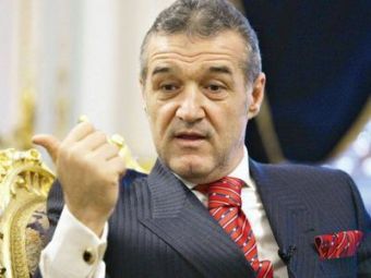 
	Becali isi aduce aminte de ultima echipa FANTASTICA a Stelei: &quot;Mi-am vandut capitanul pe 3.000.000 de euro! WHO&#39;S NEXT!?&quot; :)
