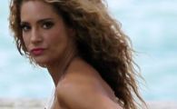 
	Imaginea la care viseaza toti barbatii din lume! Cum a aparut o instructoare de fitness la un shooting! FOTO SEXY:

