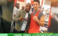 
	Urmasul lui Bute! Mayweather anunta ca are un boxer roman tare de tot: "E printre cei mai buni!" Pe cine pariaza americanul:
