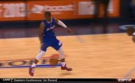 
	Skill-ul saptamanii: un SUPERSTAR din NBA si-a innebunit adversarul cu un dribling superb! Iti dai seama din prima cum a trecut mingea? VIDEO 
