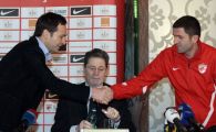 
	Dinamo a sarbatorit 65 de ani FARA simbolul clubului! Negoita: "Nu stiu eu de Dinu!" Ionut Badea e pe lista pentru a prelua clubul din vara:
