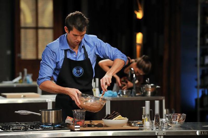 
	Castigator MasterChef, finalist in doua probe la Jocurile Olimpice
