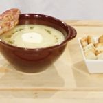 Reteta Alexandru Constantin Hora: Supa crema de cartofi, innobilata cu fenel, cu crutoane de paine
