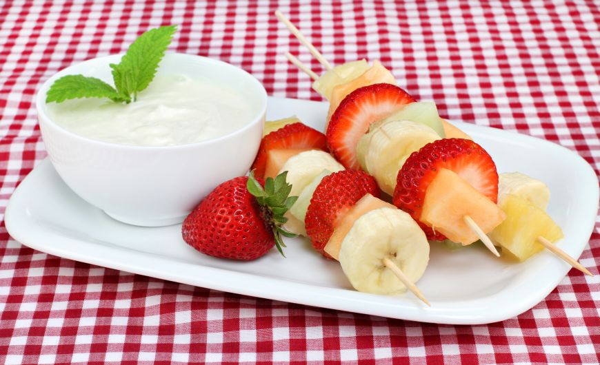 
	5 gustari simple care au sub 100 de calorii
