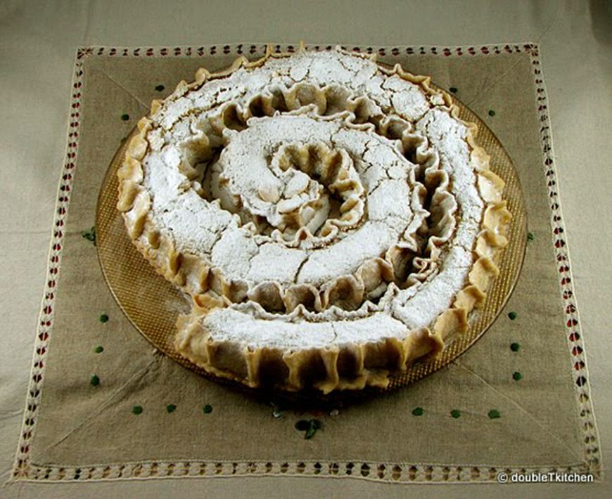 
	In jurul lumii in cautarea experientelor culinare - Rabska torta, Croatia
