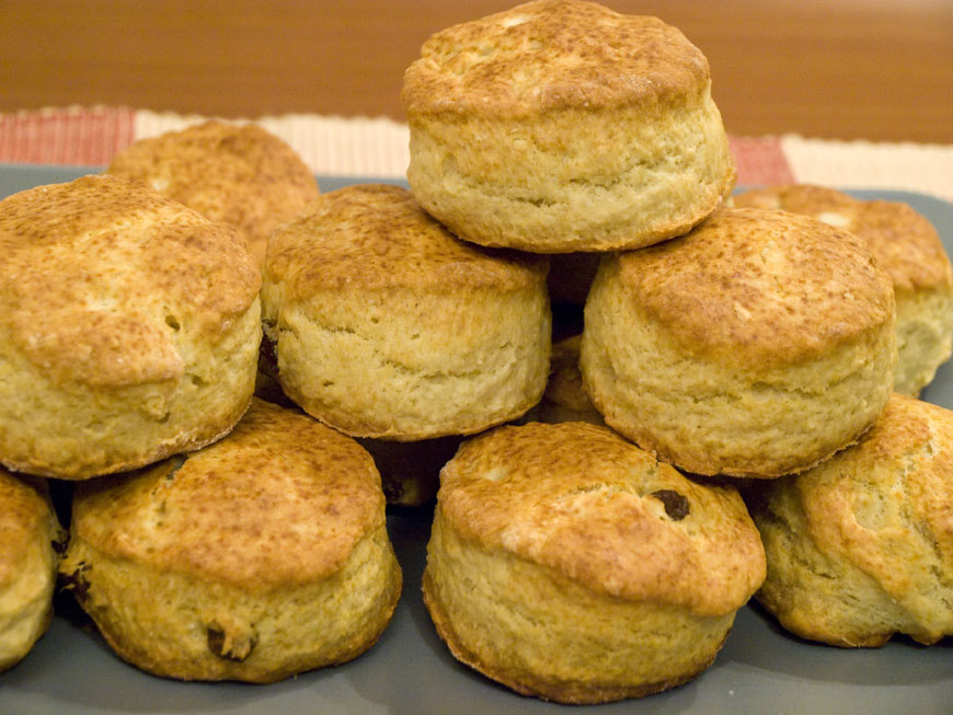 
	Lectia de gatit: Chifle pentru micul dejun (british scones)
