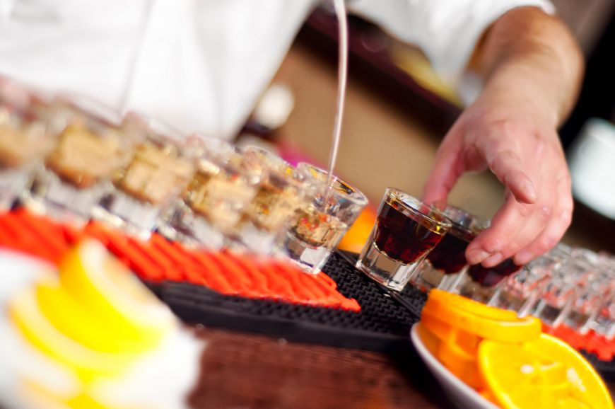 
	5 lucruri pe care sa nu le faci intr-un bar
