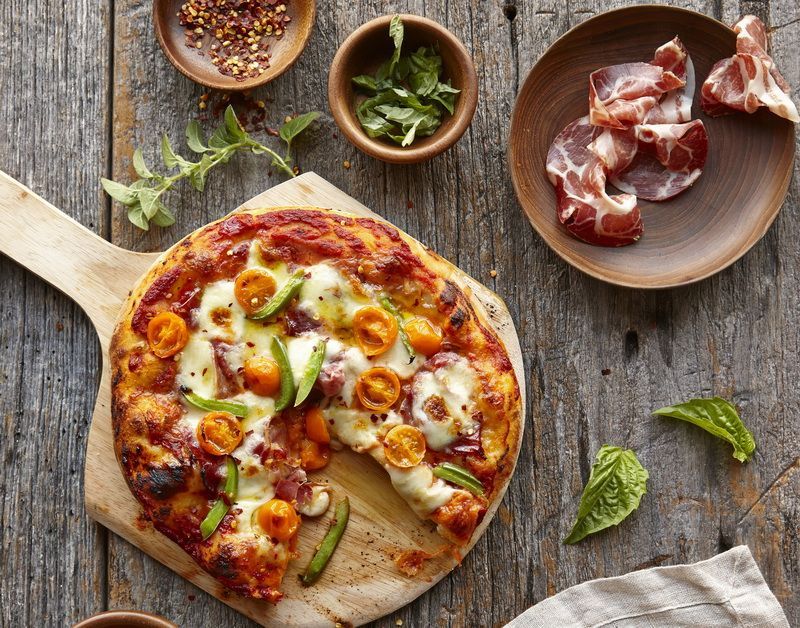 
	Cum s-a născut cea mai simplă și populară pizza? Povestea e nebănuită

