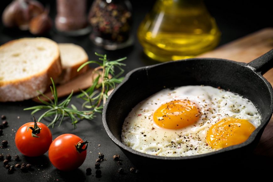 Cum poți face un ou fript perfect la cuptorul cu microunde