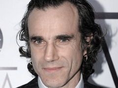 Daniel Day-Lewis si-a dedicat premiul lui Heath Ledger