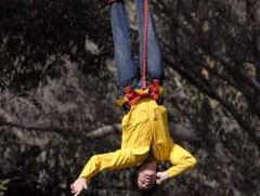 Jim Carrey spune “DA” bungee jumping-ului