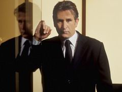 Anthony LaPaglia, adversarul lui Beckham pe terenul de fotbal