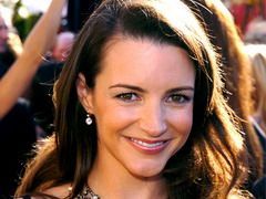 Kristin Davis scoate la licitatie “Totul despre sex”