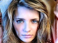 Probleme cu banii in “Tara Minunilor” lui Mischa Barton