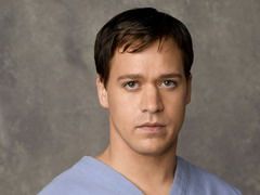 T.R.Knight din Grey s Anathomy lupta pentru drepturile homosexualilor