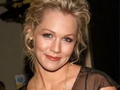 Jennie Garth, inapoi in “Beverly Hills”