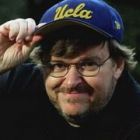 Michael Moore va lansa o continuare a documentarului “Fahrenheit 9/11”