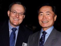 Actorii George Takei si Brad Altman vor sa se casatoreasca