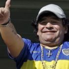 Maradona pe covorul rosu de la Cannes