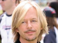 David Spade va deveni tatic