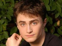 Daniel Radcliff merge la sala pentru a-si intari fundul