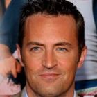 Matthew Perry se intoarce la seriale