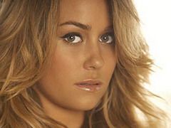 Lauren Conrad isi ancheteaza iubitii pe net