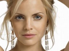 Mena Suvari a fost ceruta in casatorie!