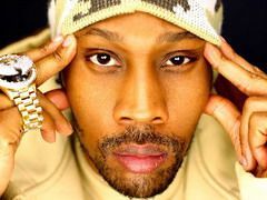 Rza de la Wu-Tang Clan trece in spatele camerelor de filmat