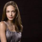 Kristin Kreuk n-a avut voie sa se tunda sapte ani!