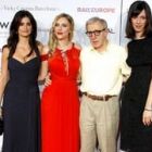 Vicky Cristina Barcelona , in regia lui Woody Allen, a avut premiera in L.A.