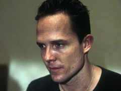 Dean Winters s-a trezit cu identitatea furata