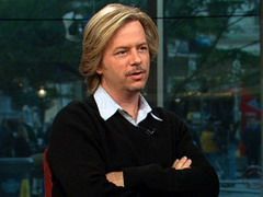 David Spade a devenit tatic pentru prima oara