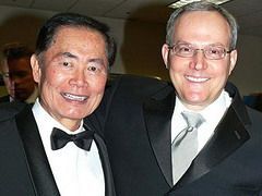 George Takei si iubitul lui, Brad Altman, s-au casatorit!