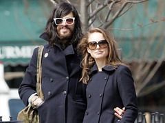 Natalie Portman s-a despartit de Devendra Banhart