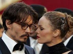 Vanessa Paradis nu vrea sa se casatoreasca cu Johnny Depp...momentan