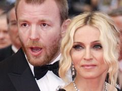 Guy Ritchie a inlocuit-o pe Madonna!