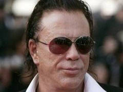 Mickey Rourke, la un pas de a se sinucide